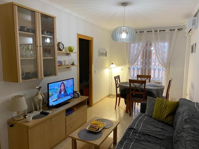 Amazing 2-Bedrooms Apartment With Pool Torrevieja Center 외부 사진